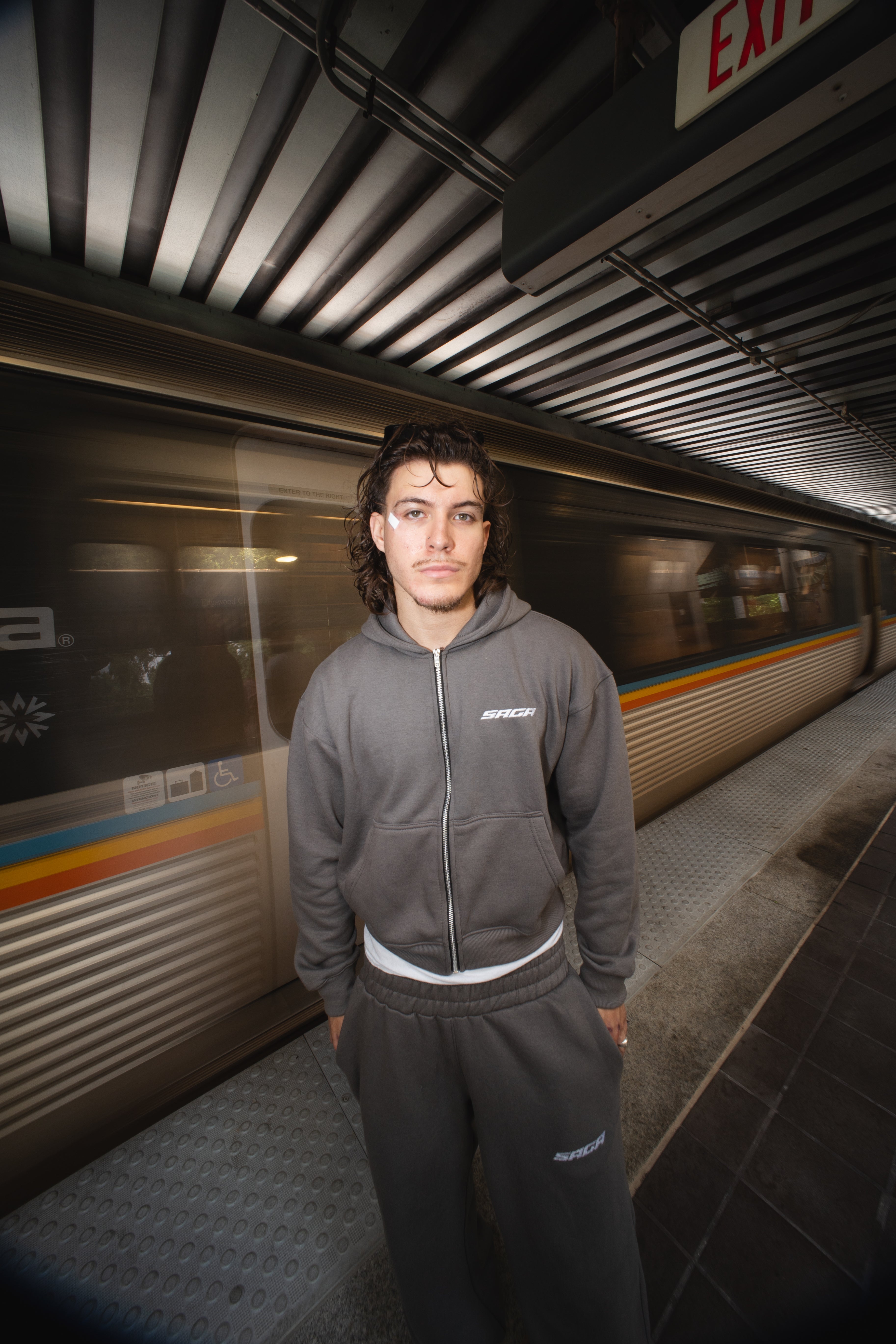 Gray Saga Zip-Up