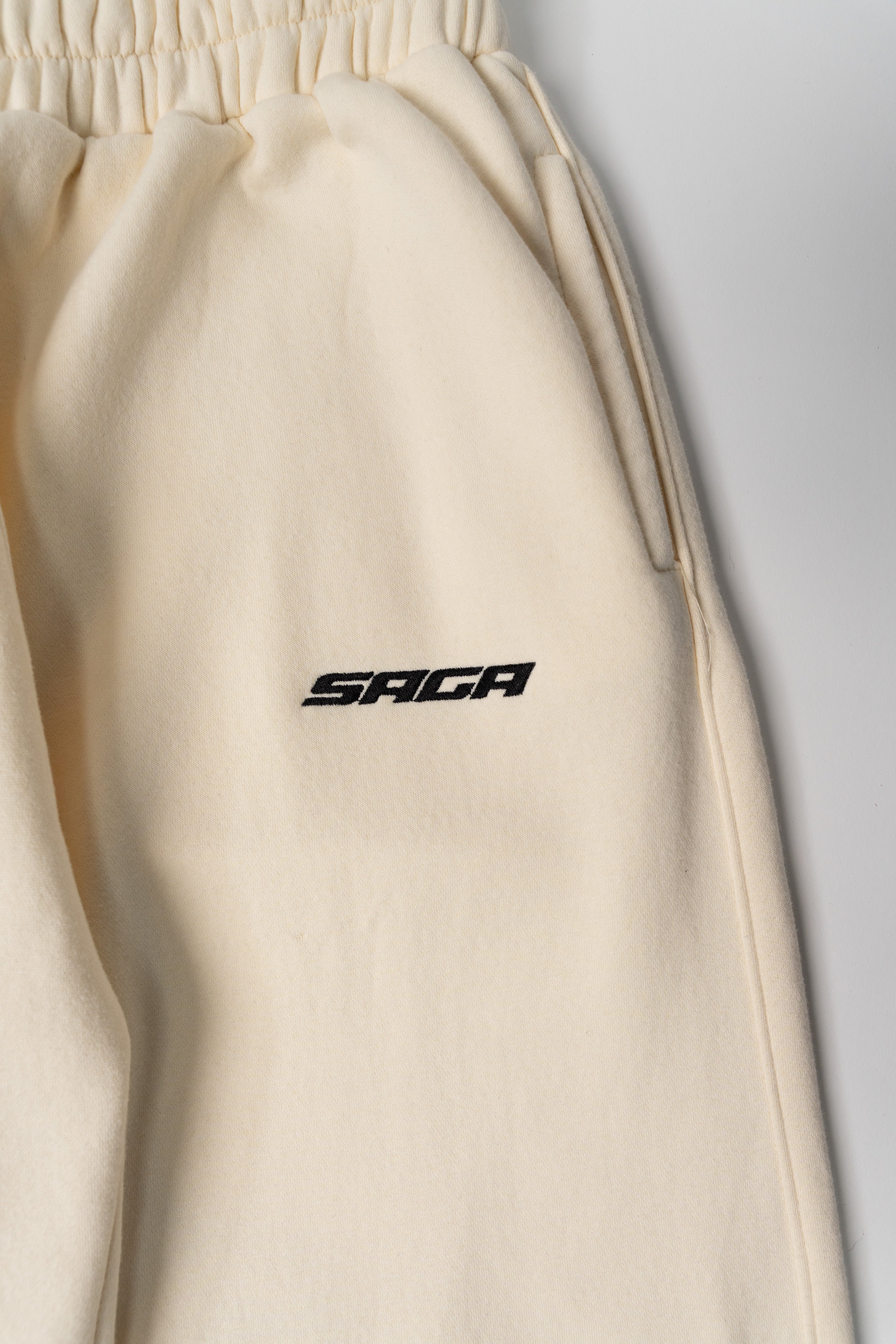 Crème Saga Sweatpant